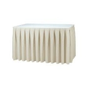 Faldones blancos tableados